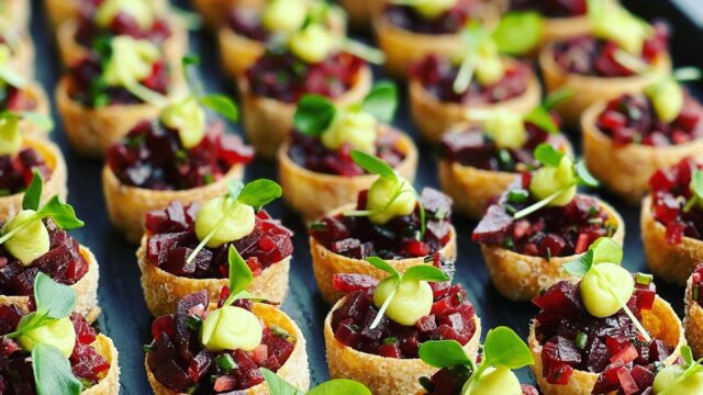 Hapje-gerookte-Biet-geitenkaas