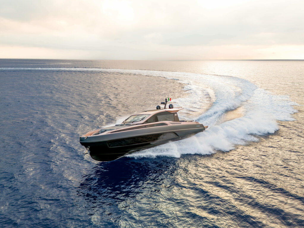 SACS-Rebel-50-motor-yacht-for-sale-exterior-image-Lengers-Yachts-6-2-2-scaled