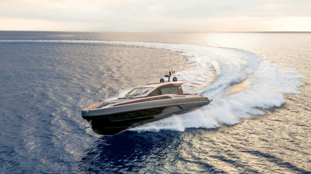 SACS-Rebel-50-motor-yacht-for-sale-exterior-image-Lengers-Yachts-6-2-2-scaled