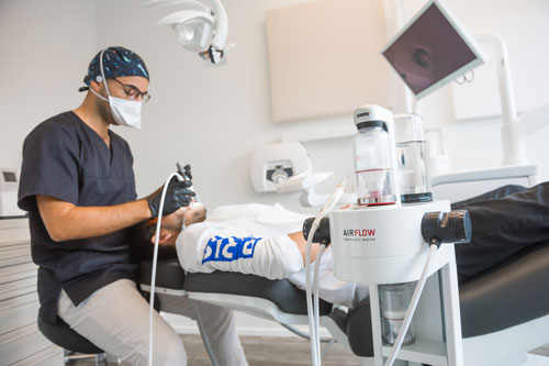 632c7cb74302ef2c8ceec970_Dental-Hygienist-Smile-by-Maria-Antwerp