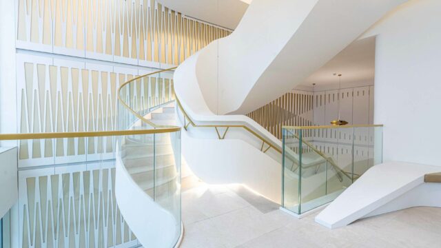 b17b4b50a49e4a649efe993d2a8483f9